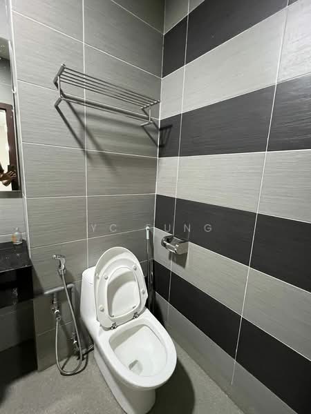 Condominium for Rent at KSL D'Esplanade Residence - YC Fung - Bathroom - PropertyGuru.com.my