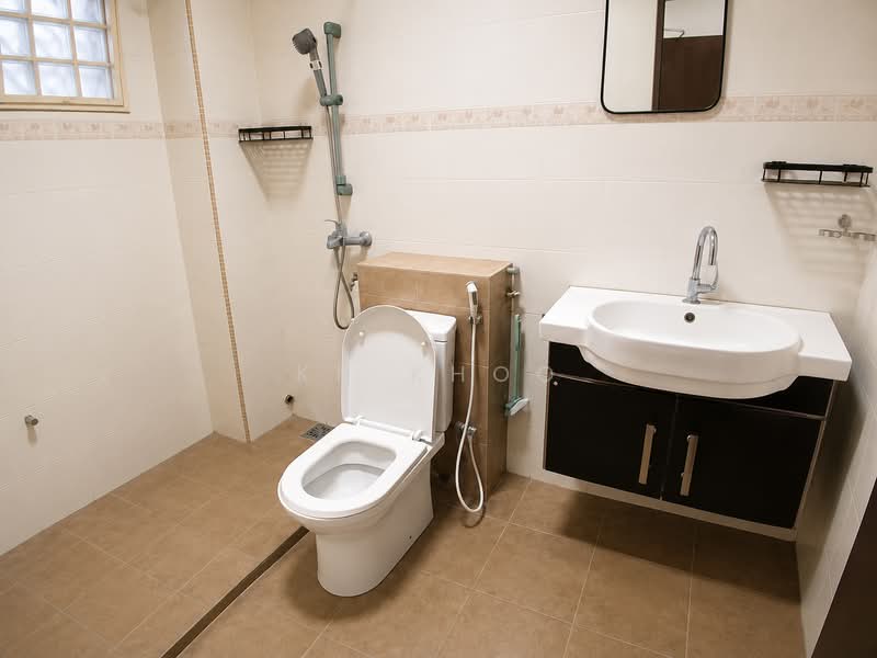 1.5-storey Terraced House for Rent in Usj 12 (Subang Jaya) - KH Khoo - Bathroom - PropertyGuru.com.my