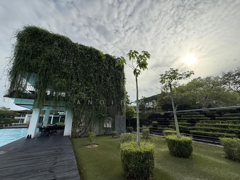Kondominium untuk Dijual di Putra Heights : The Serenade - Angie Ng - PropertyGuru.com.my