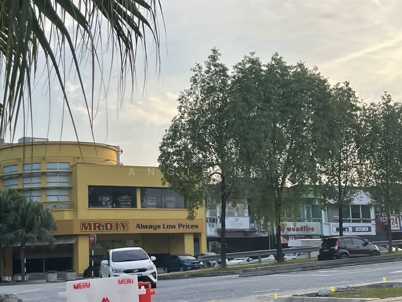 Kedai / Pejabat untuk Dijual di Putra Heights (Subang Jaya) - Angie Ng - PropertyGuru.com.my
