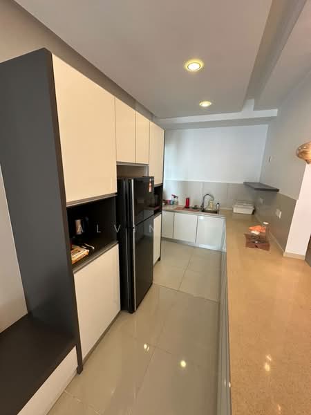 Kondominium untuk Disewa di A'Marine Condominium - Alvin Lim - Kitchen - PropertyGuru.com.my