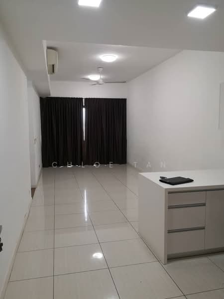 Servis Apartment untuk Disewa di The Elements - Chloe Tan - Living Room - PropertyGuru.com.my