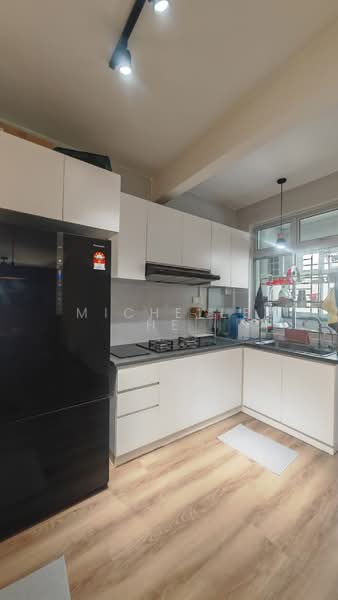 Servis Apartment untuk Dijual di Larkin Heights - Michelle He - Kitchen - PropertyGuru.com.my
