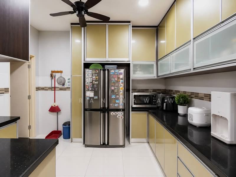 Condominium for Sale at Kristal View - Fauran Nawawi - PropertyGuru.com.my