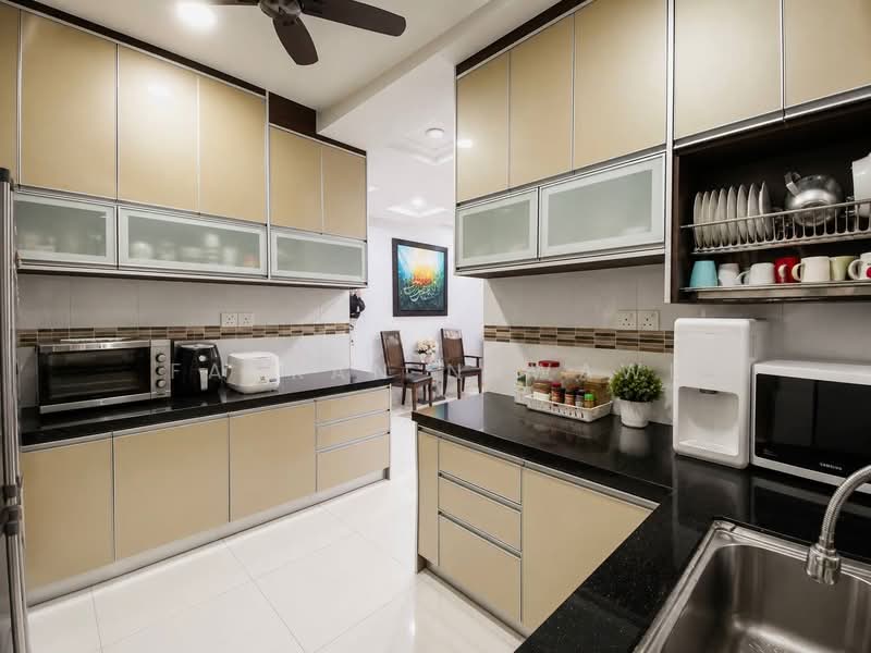 Condominium for Sale at Kristal View - Fauran Nawawi - PropertyGuru.com.my