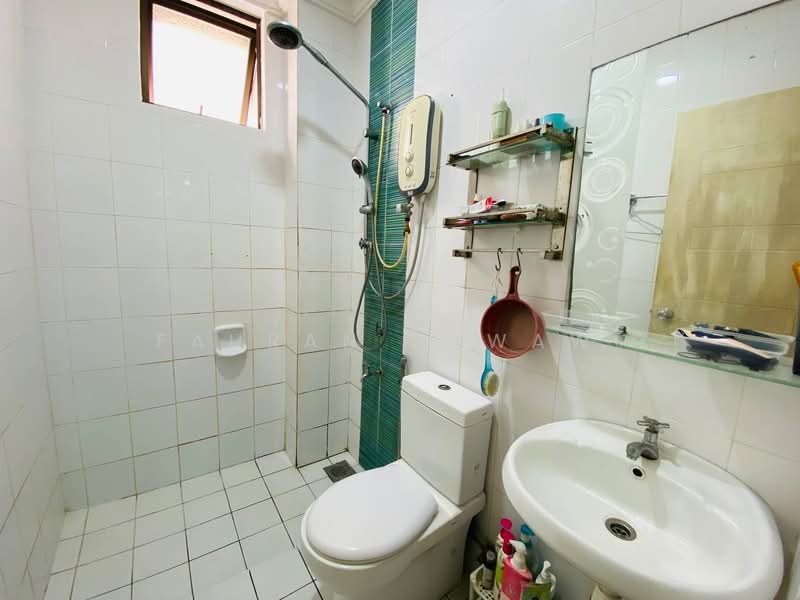 Condominium for Sale at Kristal View - Fauran Nawawi - PropertyGuru.com.my
