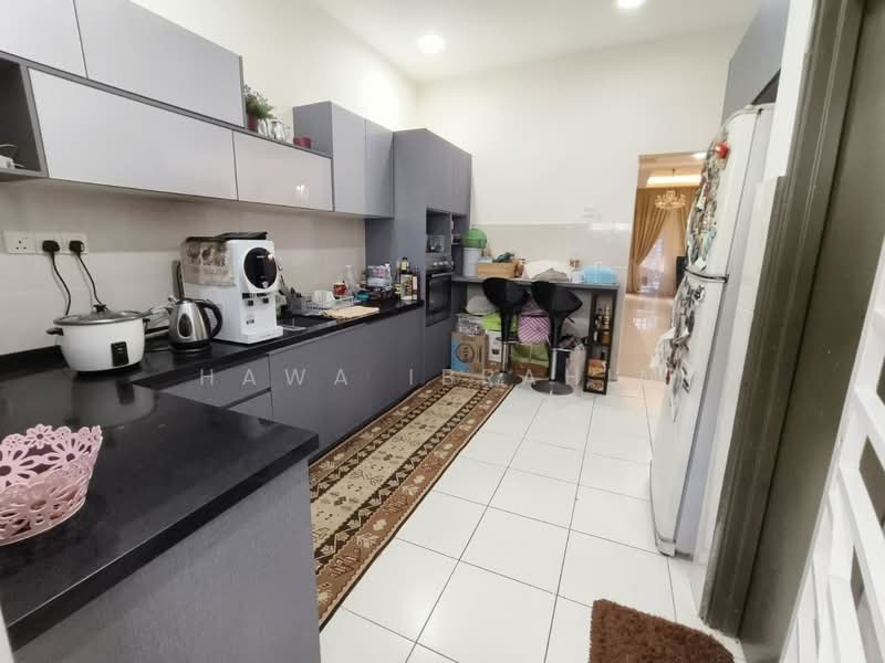 Rumah Teres 2 Tingkat untuk Dijual di Nilai 3 (Nilai) - Hawa Ibrahim - Kitchen - PropertyGuru.com.my