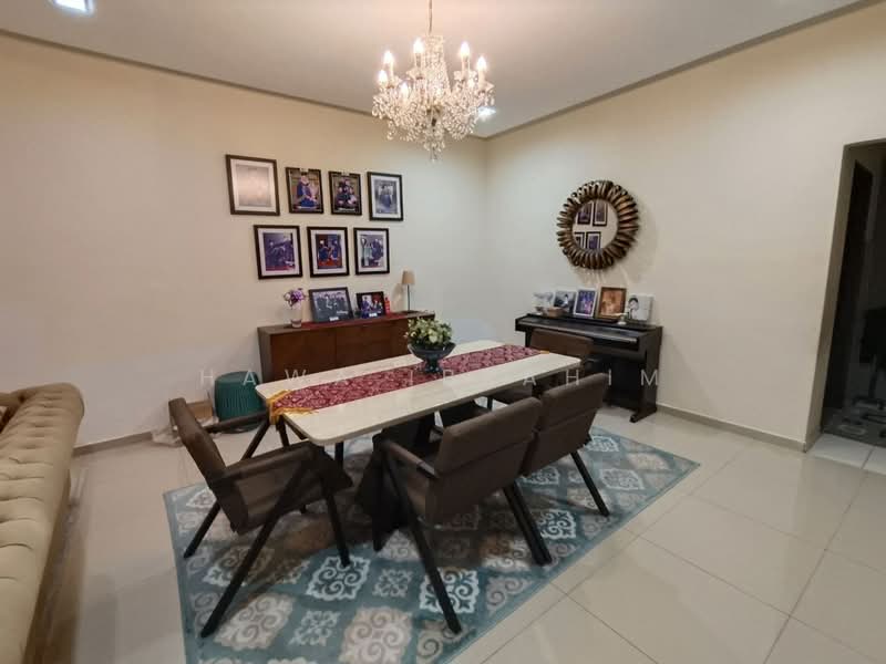 Rumah Teres 2 Tingkat untuk Dijual di Nilai 3 (Nilai) - Hawa Ibrahim - PropertyGuru.com.my