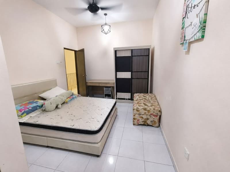 Rumah Teres 2 Tingkat untuk Dijual di Nilai 3 (Nilai) - Hawa Ibrahim - PropertyGuru.com.my