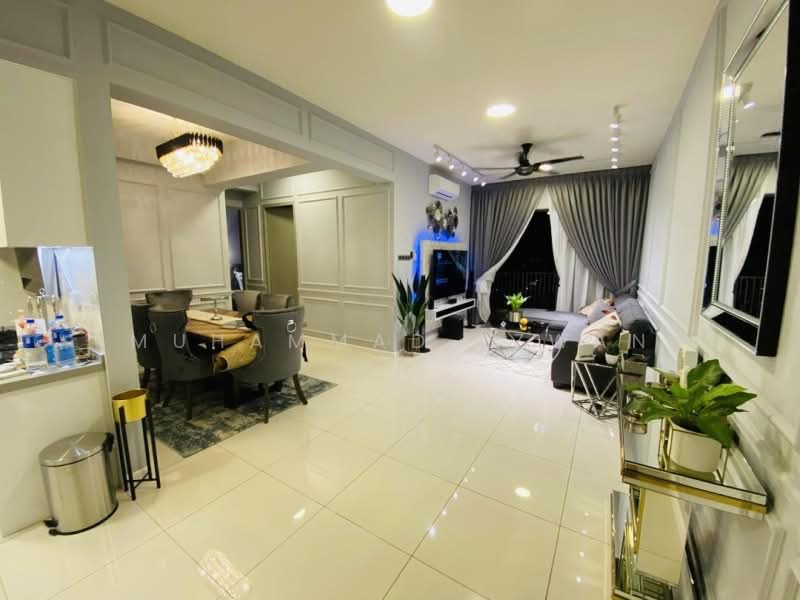 Servis Apartment untuk Disewa di The Era @ Duta North - Muhammad Ezwan - Living Room - PropertyGuru.com.my