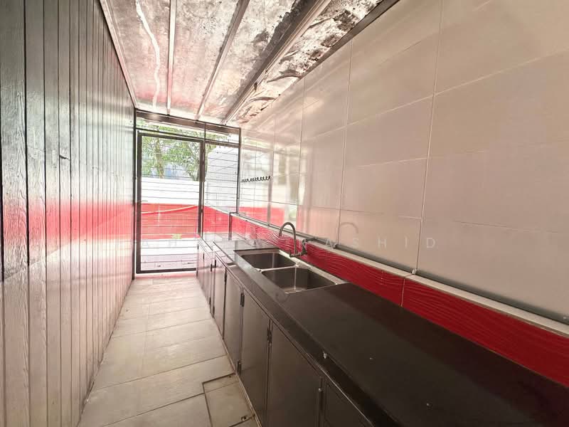 Rumah Banglo untuk Dijual di Sunway Damansara (Kota Damansara) - Fahana Rashid - Kitchen - PropertyGuru.com.my