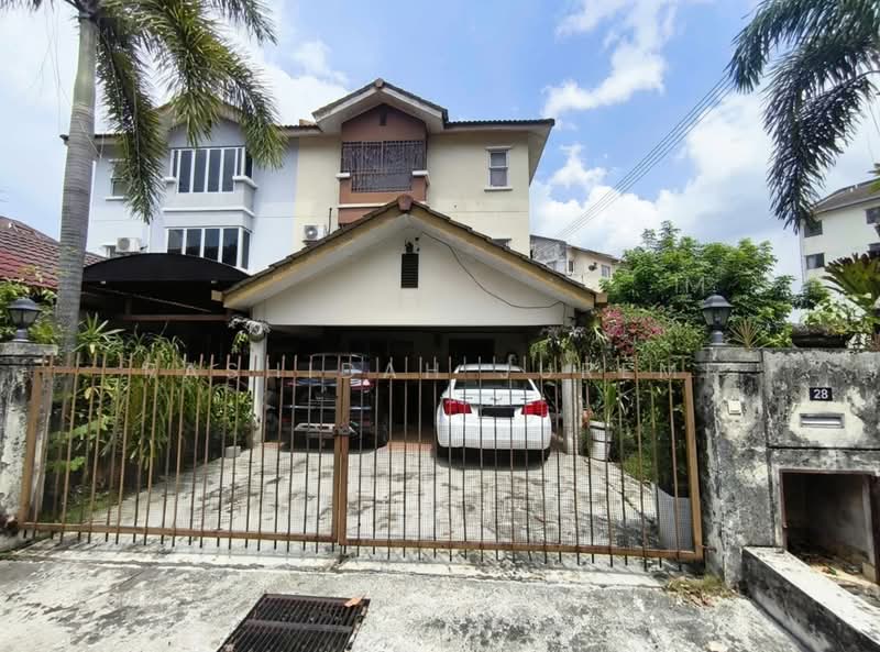 Rumah Berkembar untuk Dijual di Cheras (Selangor) - Rashidah Juremi - Exterior - PropertyGuru.com.my