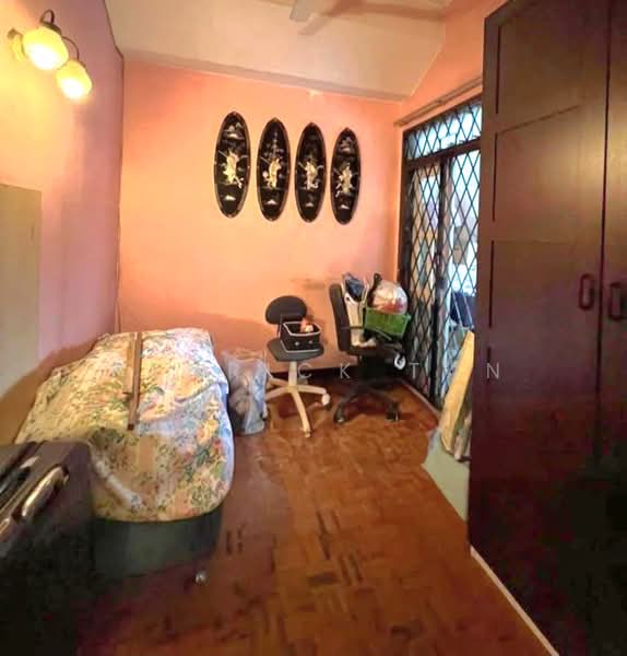 2-storey Terraced House for Sale in Bandar Kinrara Seksyen 2 (Bandar Kinrara) - Henrick Tan - Bedroom - PropertyGuru.com.my