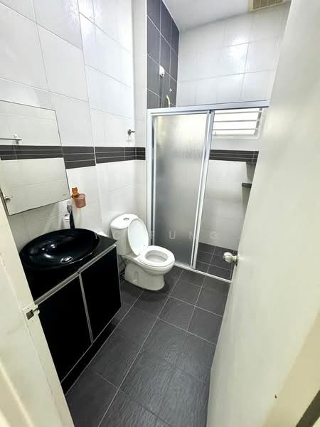 2-storey Terraced House for Rent in Taman Nusa Idaman (Iskandar Puteri (Nusajaya)) - YC Fung - Bathroom - PropertyGuru.com.my