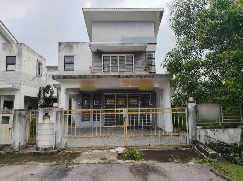 Semi-Detached House for Sale in Sungai Buloh (Selangor) - Rashidah Juremi - Exterior - PropertyGuru.com.my