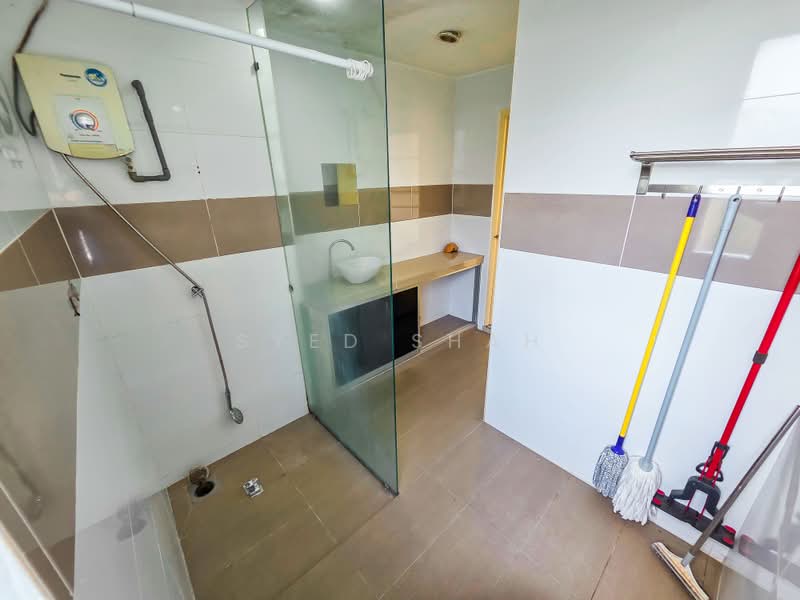 Condominium for Sale at Desa Villas - Syed Shah - Bathroom - PropertyGuru.com.my