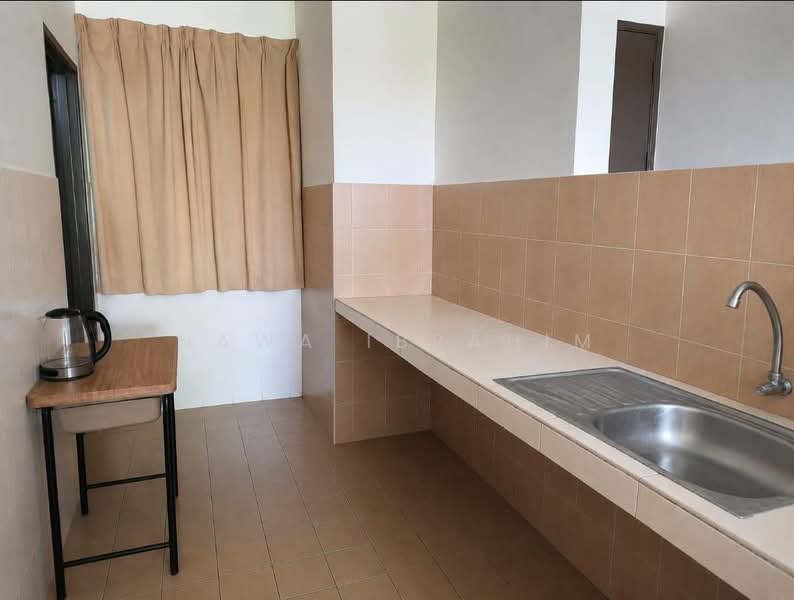 Pangsapuri untuk Dijual di Anggerik Court - Hawa Ibrahim - Kitchen - PropertyGuru.com.my