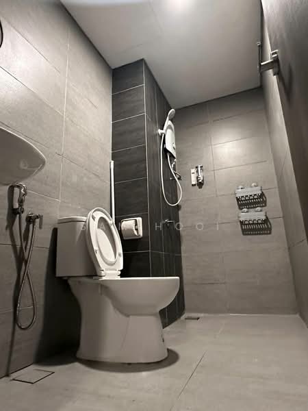 Service Residence for Rent at The New Duo @ Edumetro - SAM HOOI - Bathroom - PropertyGuru.com.my
