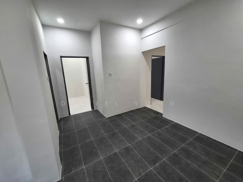1-storey Terraced House for Sale in Bandar Putra (Kulai) - Daniel Yong - Interior - PropertyGuru.com.my