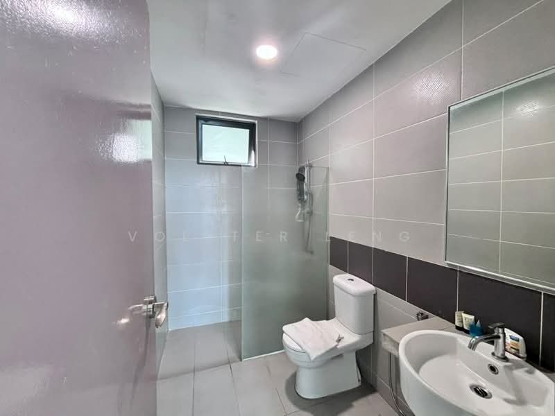 Service Residence for Rent at Amerin Residence - Volster Leng - Bathroom - PropertyGuru.com.my