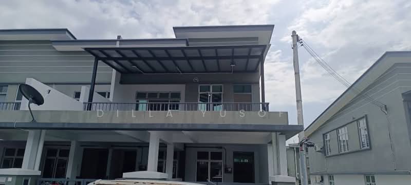 Rumah Bandar untuk Dijual di Taman Nilai Perdana (Nilai) - DILLA YUSOFF - Exterior - PropertyGuru.com.my