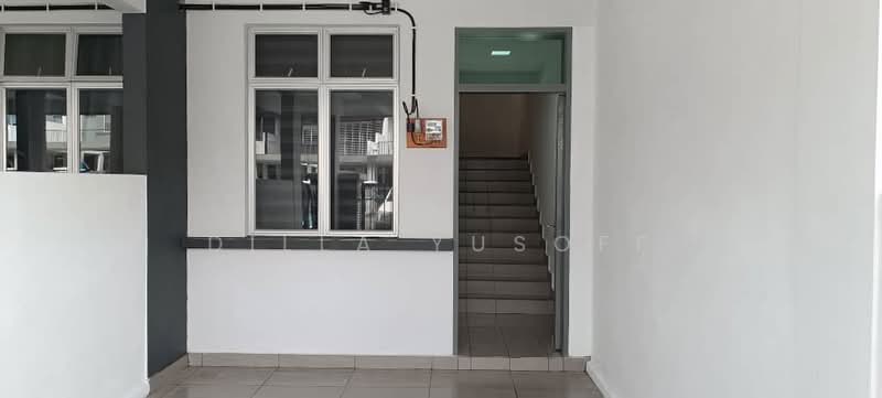 Rumah Bandar untuk Dijual di Taman Nilai Perdana (Nilai) - DILLA YUSOFF - Entrance - PropertyGuru.com.my