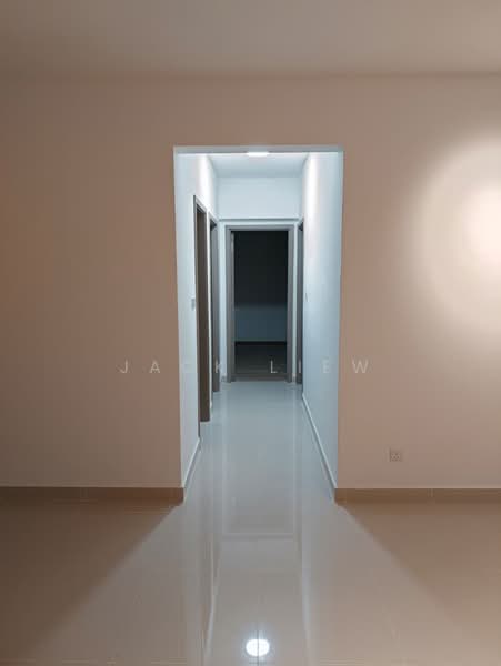 Servis Apartment untuk Disewa di Baron Residence @ Lake City - Jack Liew - Corridor - PropertyGuru.com.my