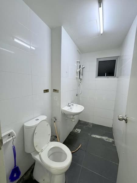 Condominium for Rent at Permata Residences - Jacqueline San - Bathroom - PropertyGuru.com.my