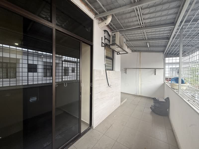 2-storey Terraced House for Rent in Bandar Tasik Puteri (Rawang) - Su Nee Goh - Balcony - PropertyGuru.com.my
