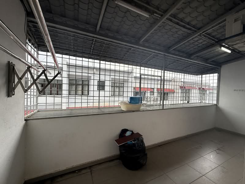 2-storey Terraced House for Rent in Bandar Tasik Puteri (Rawang) - Su Nee Goh - Balcony - PropertyGuru.com.my