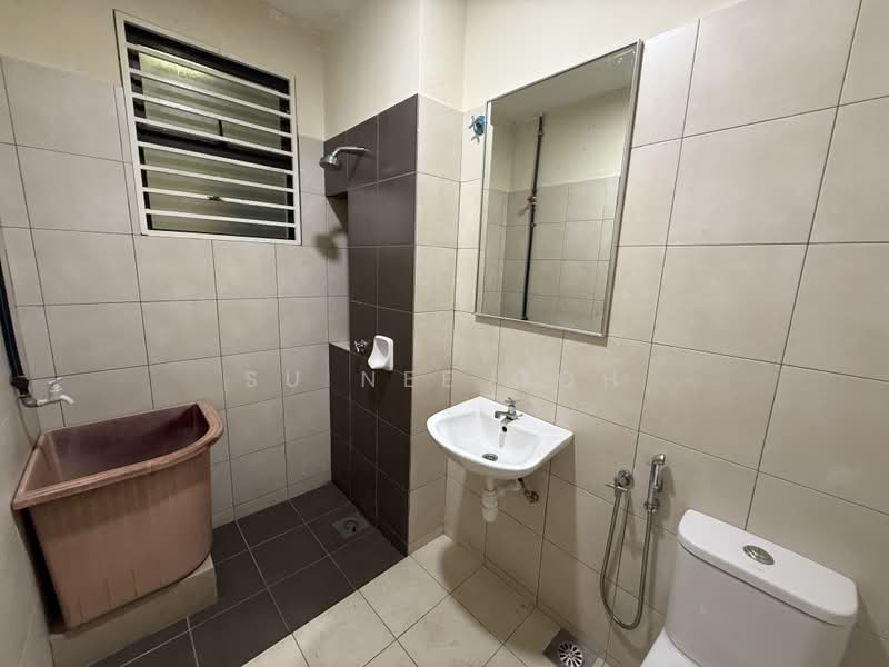 2-storey Terraced House for Rent in Bandar Tasik Puteri (Rawang) - Su Nee Goh - Bathroom - PropertyGuru.com.my