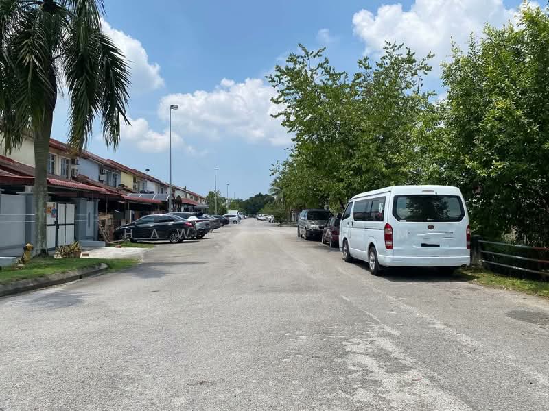 1.5-storey Terraced House for Sale in Bandar Bukit Raja (Klang) - Hawa Ibrahim - Exterior - PropertyGuru.com.my