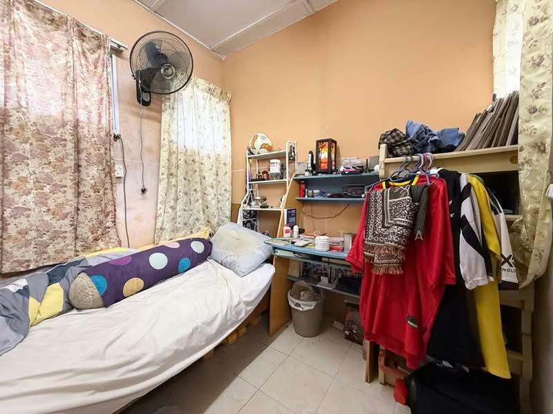 Rumah Teres 1 Tingkat untuk Dijual di SS5 (Petaling Jaya) - Intan Mastura - Bedroom - PropertyGuru.com.my