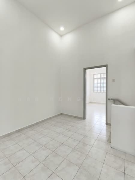 2-storey Terraced House for Sale in Taman Mount Austin (Tebrau) - Han Yong Ang - Interior - PropertyGuru.com.my