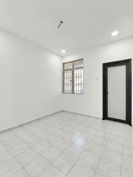 2-storey Terraced House for Sale in Taman Mount Austin (Tebrau) - Han Yong Ang - Interior - PropertyGuru.com.my