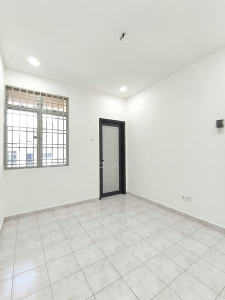 2-storey Terraced House for Sale in Taman Mount Austin (Tebrau) - Han Yong Ang - Interior - PropertyGuru.com.my