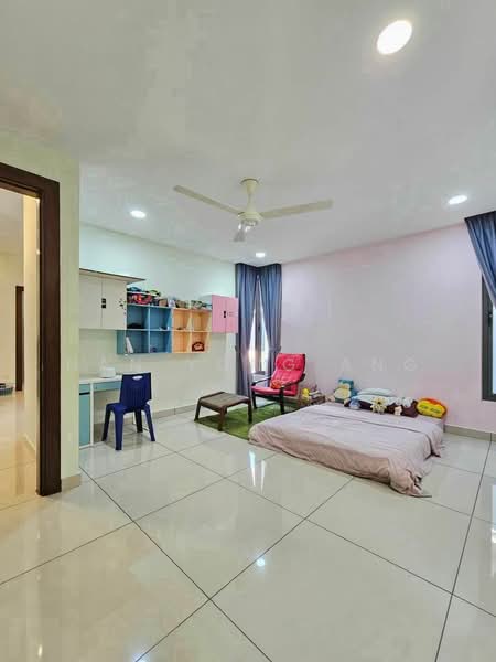 Cluster House for Sale in Taman Gaya (Ulu Tiram) - Han Yong Ang - Bedroom - PropertyGuru.com.my