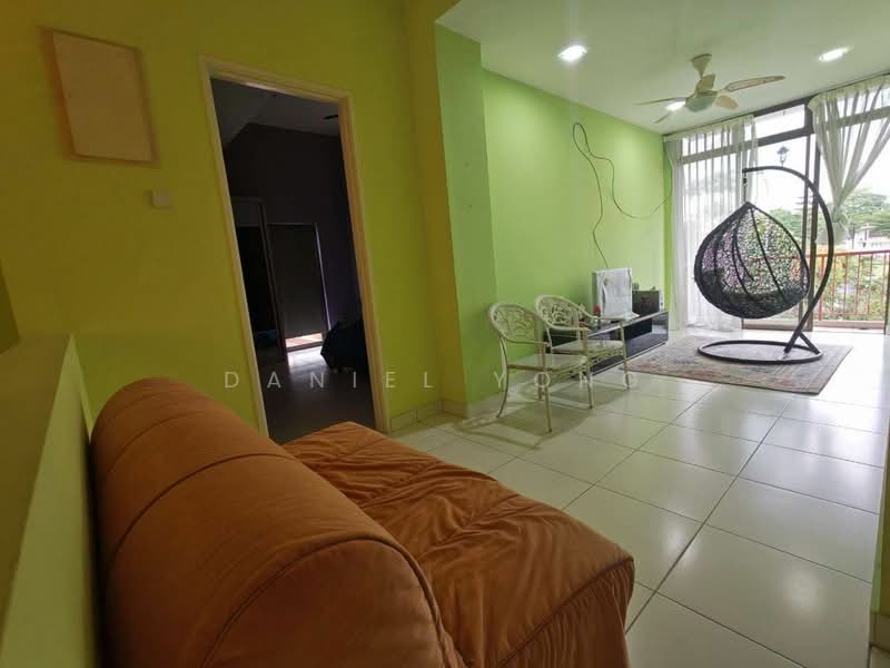 Cluster House for Sale in Setia Tropika (Johor Bahru) - Daniel Yong - Living Room - PropertyGuru.com.my
