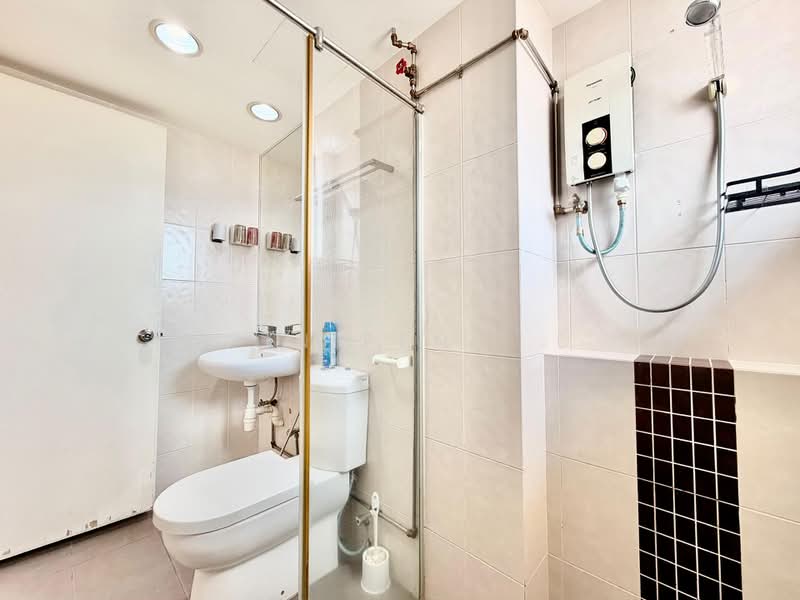 Condominium for Sale at Villa Flora - Yin Peng . - Bathroom - PropertyGuru.com.my