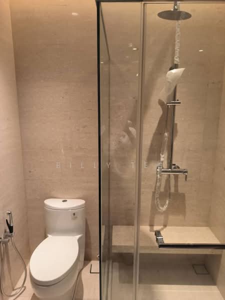Servis Apartment untuk Dijual di Marriott Residence @ Gurney - Billy Teh - Bathroom - PropertyGuru.com.my