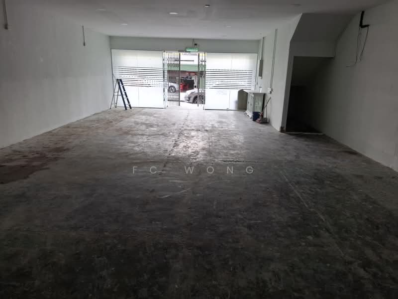 Shop / Office for Rent in SS2 (Petaling Jaya) - FC Wong - Entrance - PropertyGuru.com.my