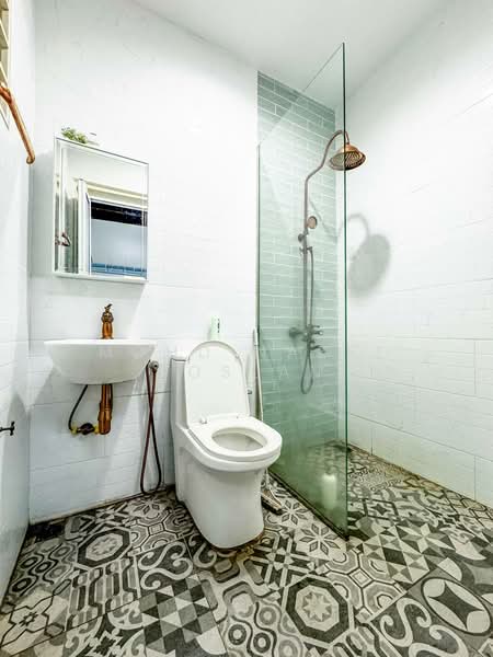 Bungalow for Sale in Kampung Jalan Kebun (Shah Alam) - Mohd Nazri Roslan - PropertyGuru.com.my