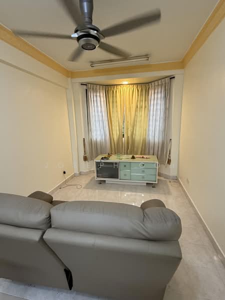 Pangsapuri untuk Dijual di Vista Seri Alam - Joseph Goh - Living Room - PropertyGuru.com.my