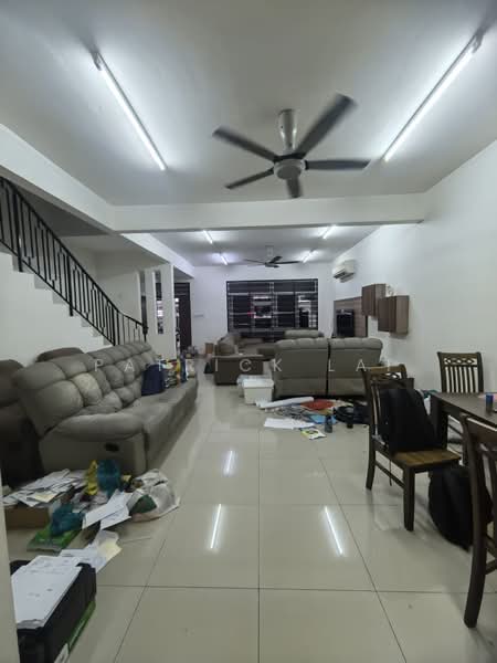 Rumah Teres 2-Tingkat untuk Dijual di Johor Bahru (Johor) - Patrick Lai - Living Room - PropertyGuru.com.my