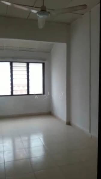 Rumah Teres 2 Tingkat untuk Dijual di Taman Muhibbah (Seri Kembangan) - Sally Wong - Interior - PropertyGuru.com.my