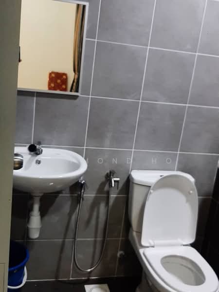 Service Residence for Rent at The Netizen - Raymond Ho - Bathroom - PropertyGuru.com.my