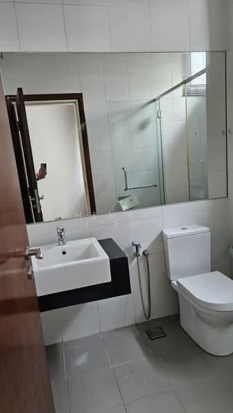 3-storey Terraced House for Sale in Cyberjaya (Selangor) - Henry Liew - Bathroom - PropertyGuru.com.my