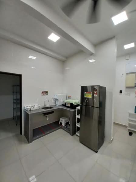 Service Residence for Rent at SkyVille 8 @ Benteng 8 - Jade Gan - Kitchen - PropertyGuru.com.my