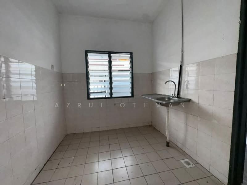 Rumah Teres 1 Tingkat untuk Dijual di Port Dickson (Negeri Sembilan) - Azrul Othman - Kitchen - PropertyGuru.com.my