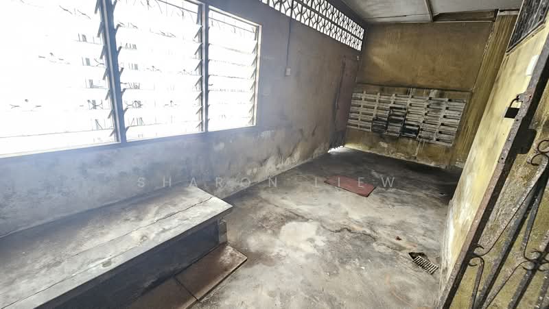 2-storey Terraced House for Sale in Taman Maluri (Cheras) - Sharon Liew - Wet kitchen area - PropertyGuru.com.my